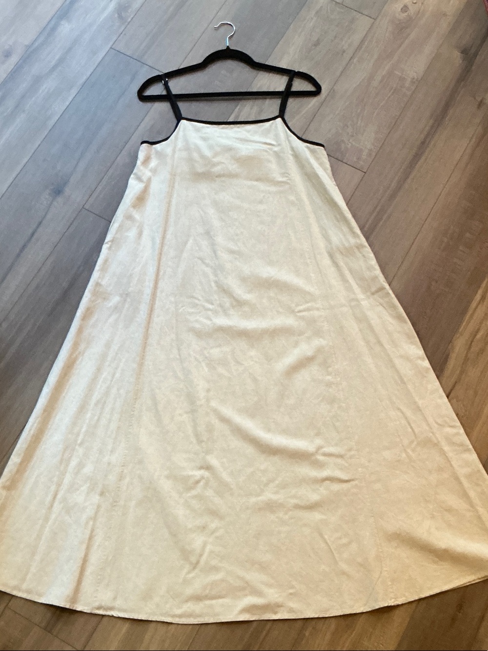 Shy Velvet Cream Maxi Slip Dress with Black Trim - Picture 2 of 9